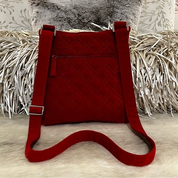 VERA BRADLEY Red Microfiber Zipper Hipster Crossbody Travel Light Minimalist - Picture 7 of 14